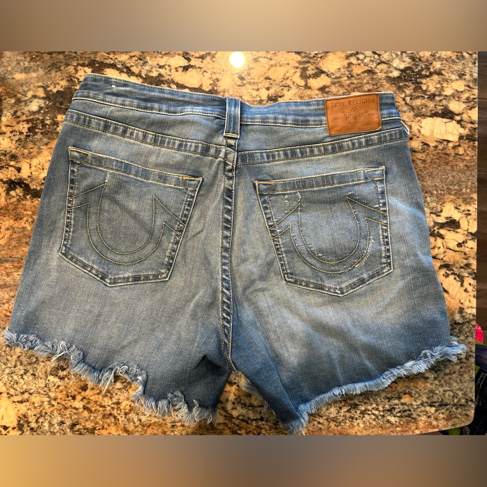 True religion shorts size 33